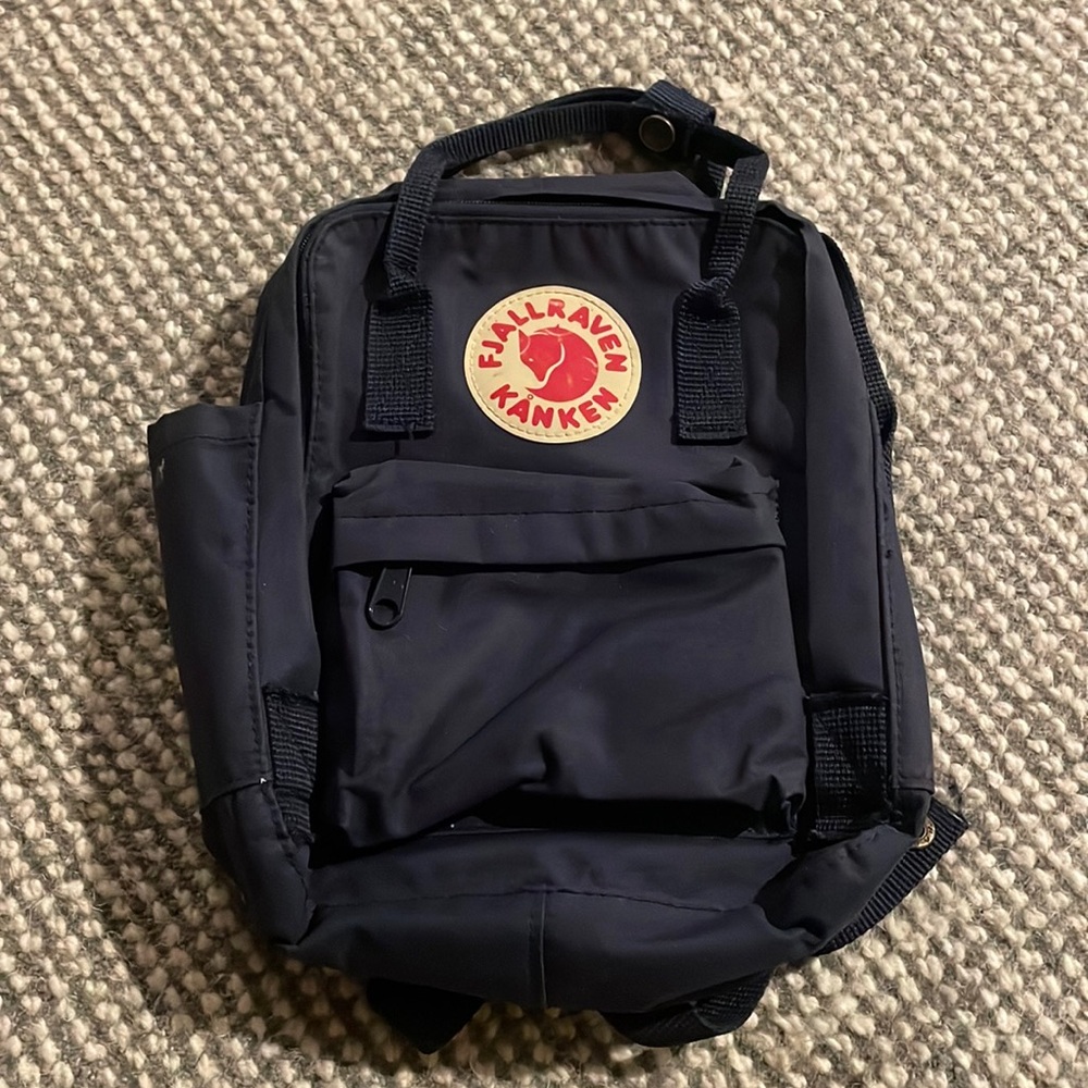 Mini Fjallraven backpack